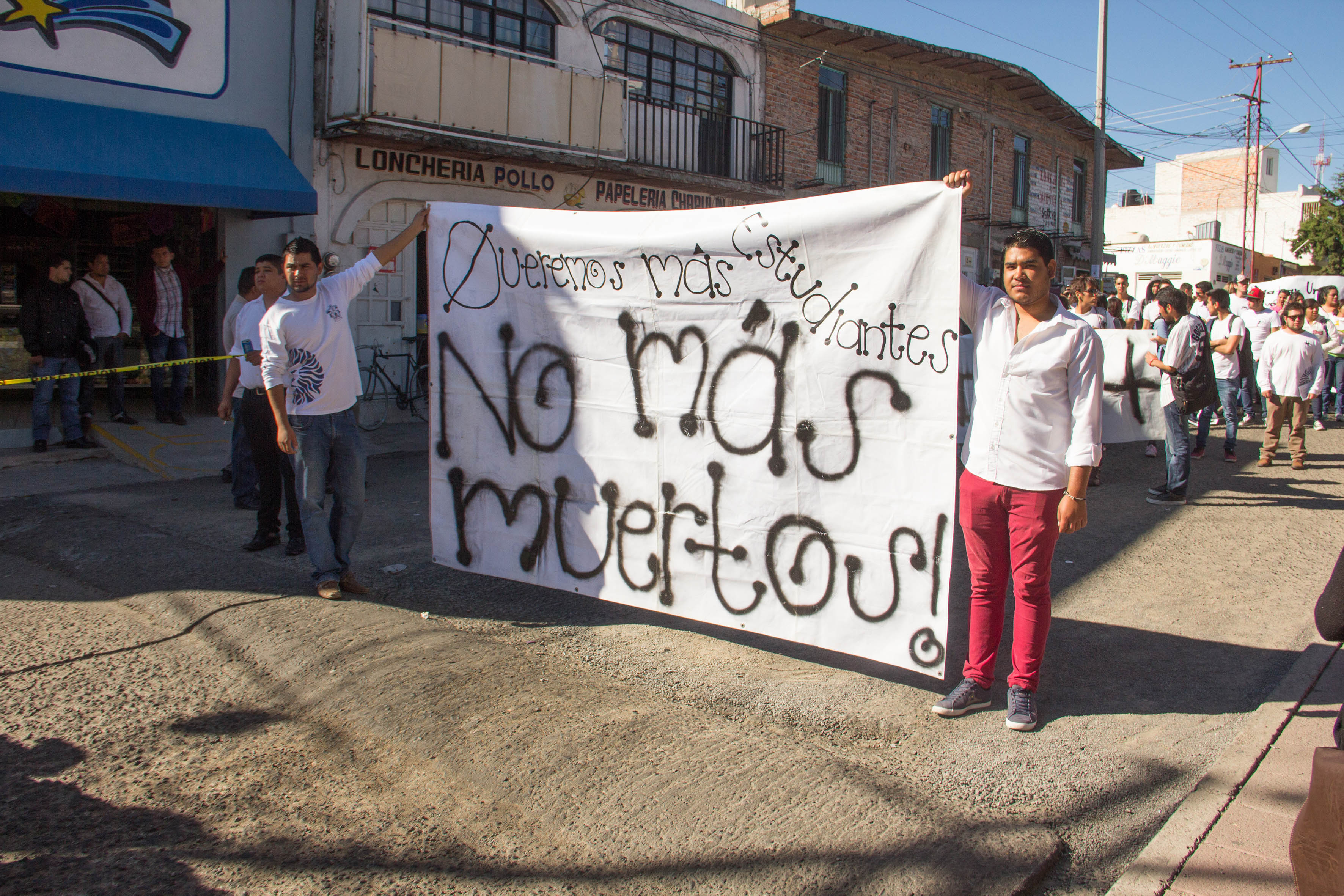 Marchan en Lagos de Moreno por muerte del estudiante de CULagos |  Universidad de Guadalajara