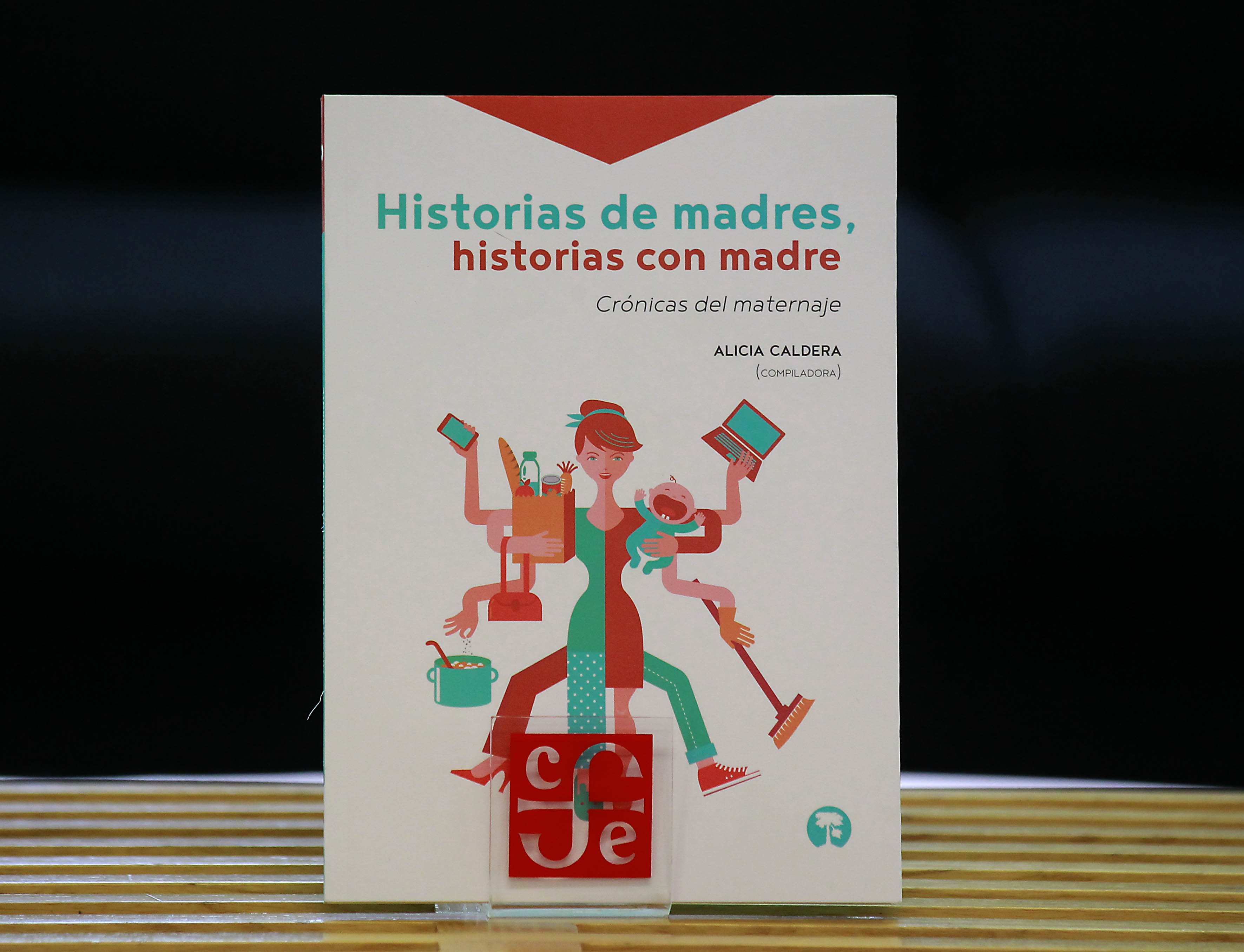 Sutudeg Presenta Historias De Madres Universidad De Guadalajara 