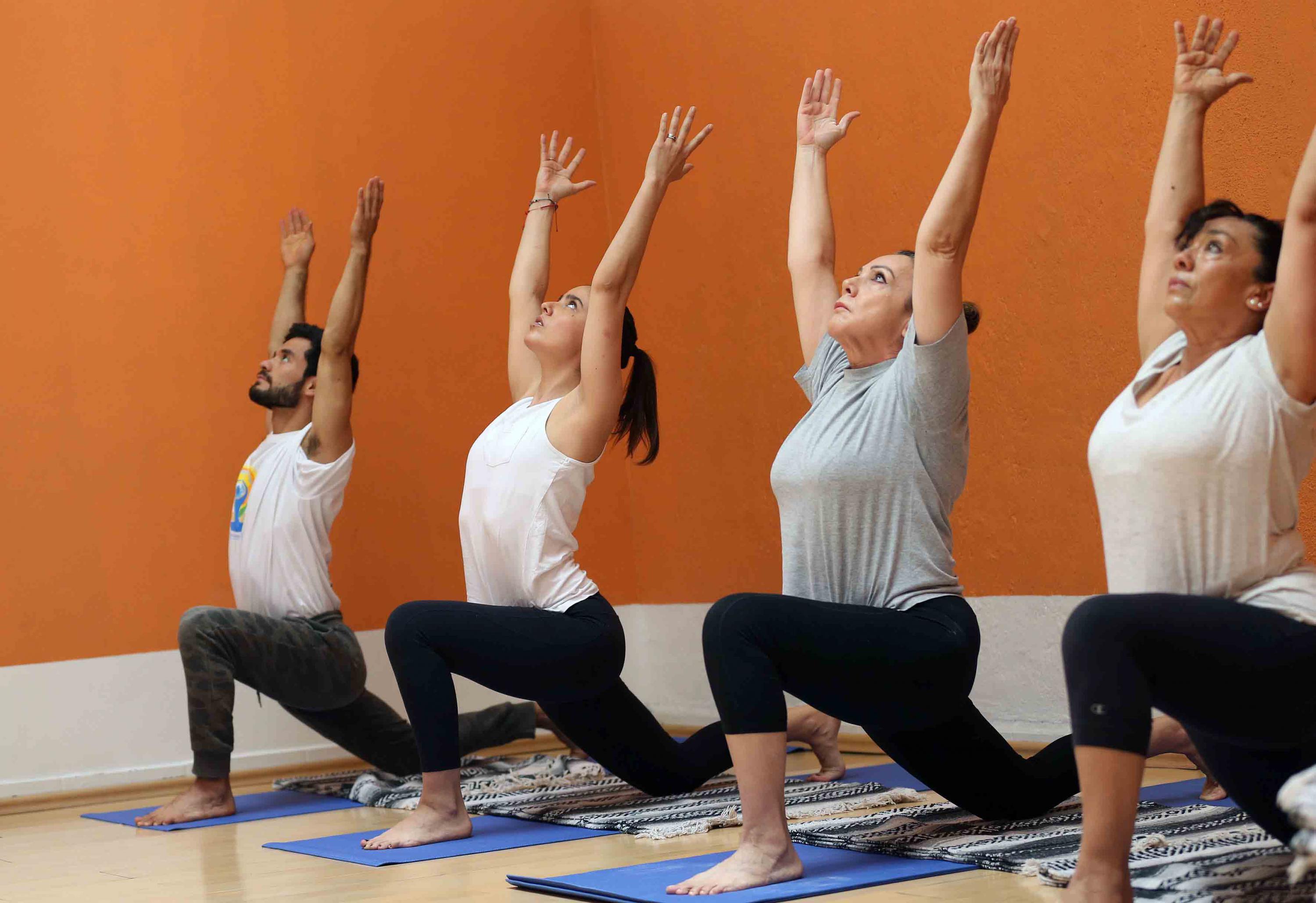 UdeG es pionera en profesionalización de Hatha yoga | Universidad de  Guadalajara