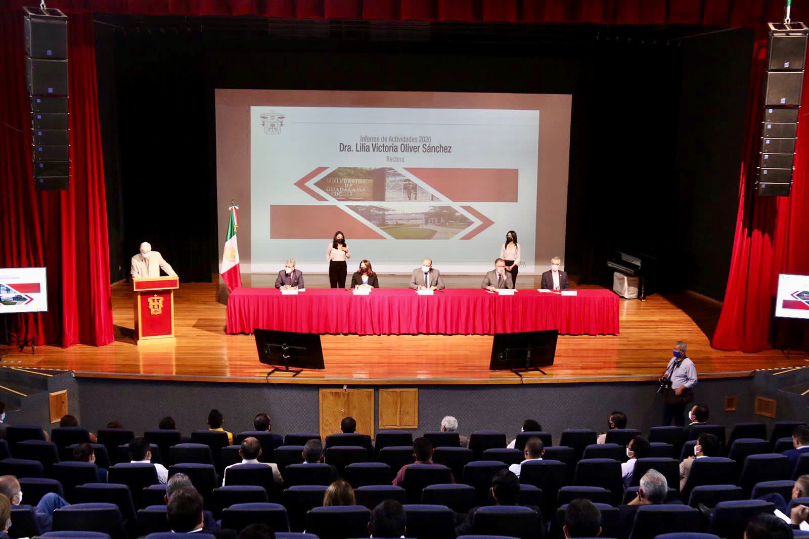 Rectora Lilia Victoria Oliver Sánchez rinde Informe de actividades 2020