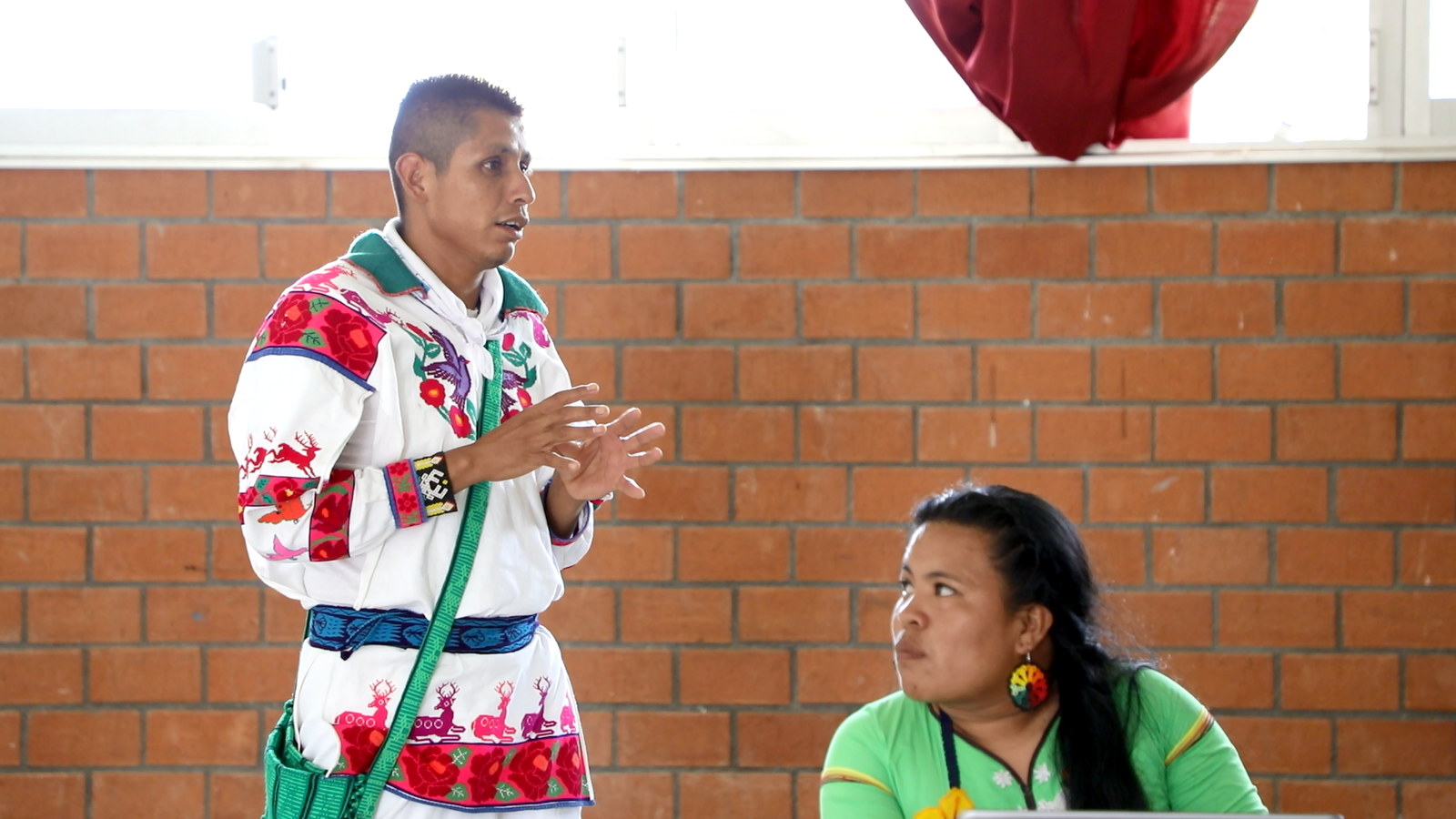 El plantel trabaja en el diseño de un nuevo programa educativo que busca reforzar la vinculación entre la docencia y los pueblos originarios