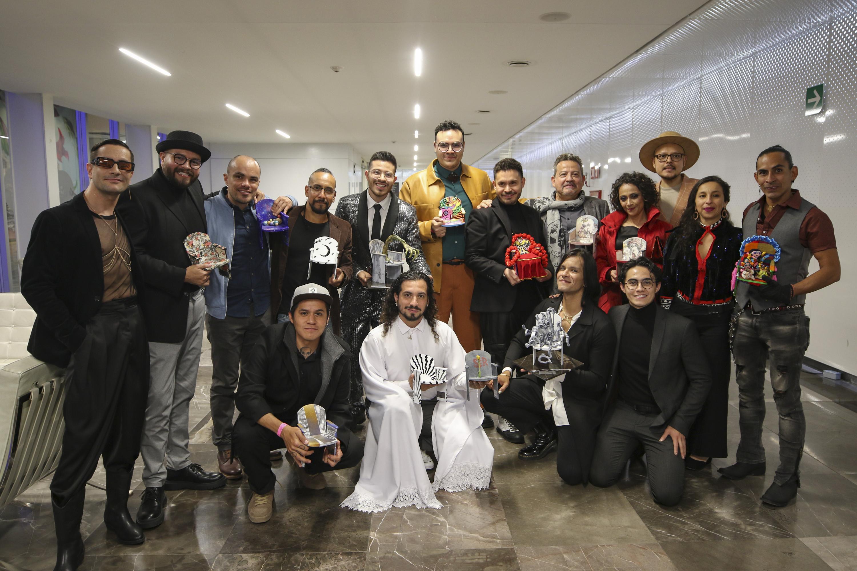 La obra galardonada como Mejor puesta en escena fue “Perfiles Ideales - El musical”, producida por Alonso López