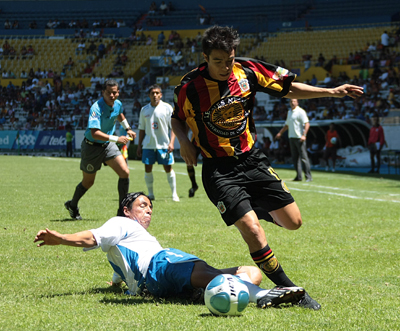 Leones Negros de la UdeG inician el torneo de apertura 2011 contra el  Celaya | Universidad de Guadalajara