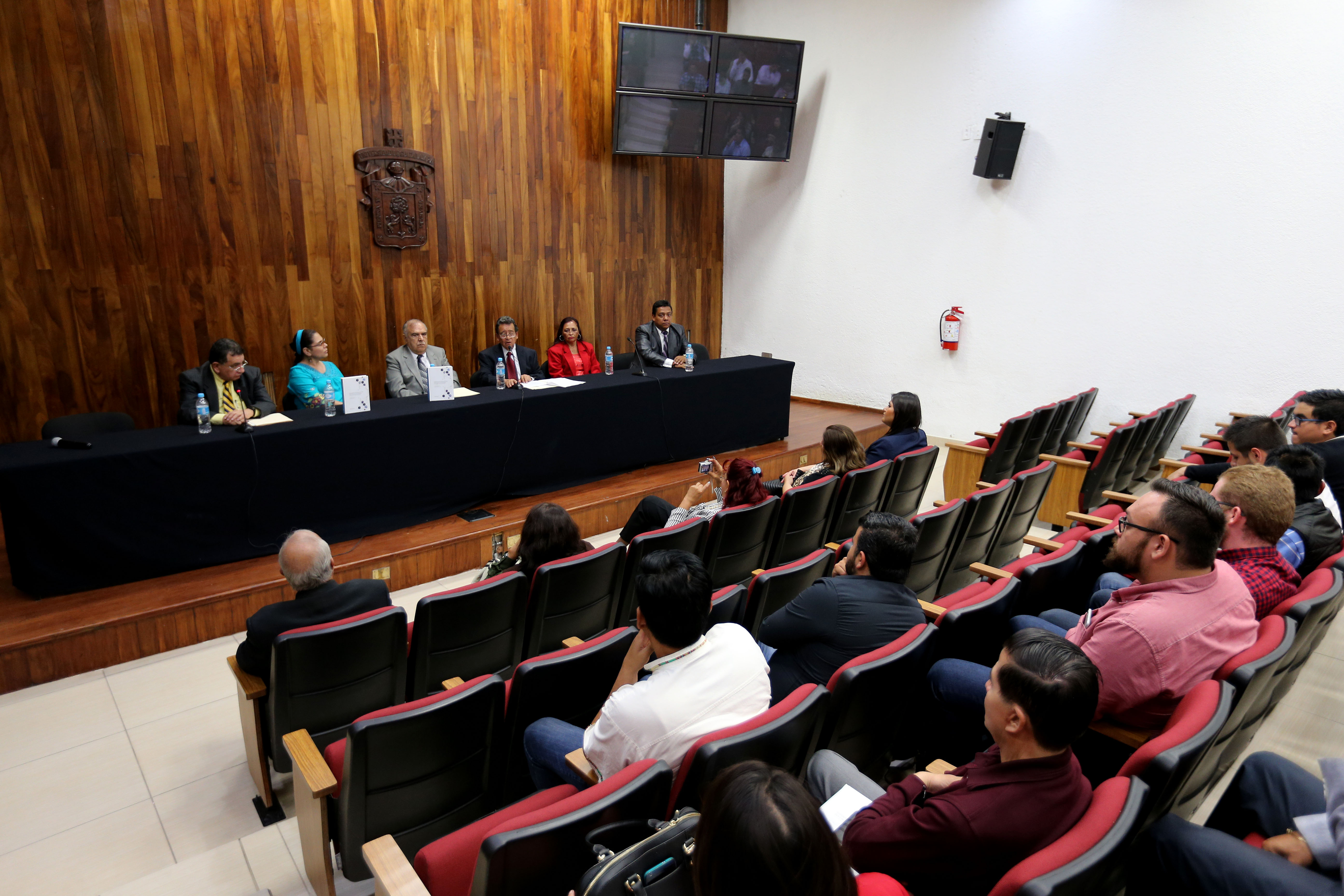 Proliferación de documentos falsos obliga a los abogados