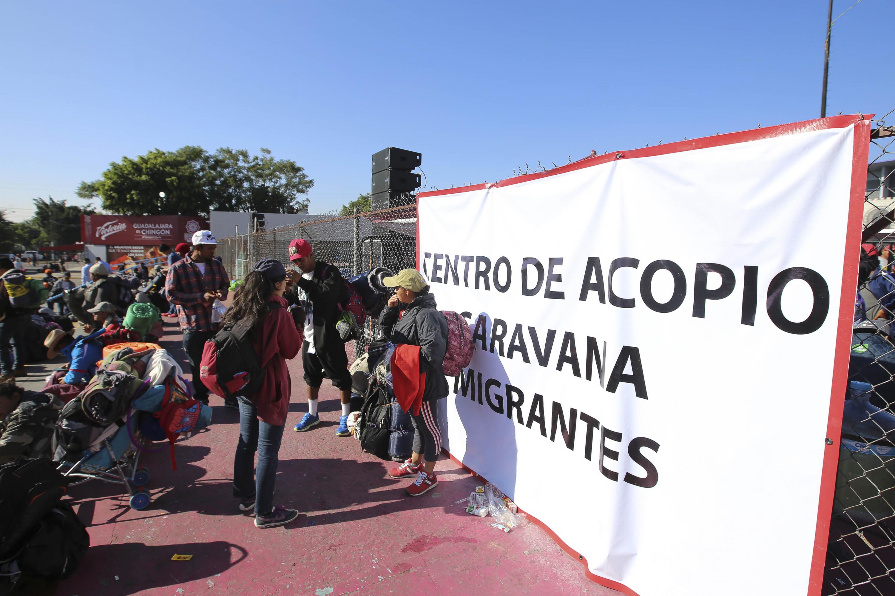 Voluntarios de UdeG atienden a más de 6 mil migrantes en ...