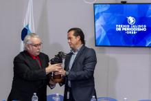 Entrega Universidad Lamar estafeta del Premio Jalisco de Periodismo a la UNEDL