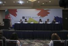 Analizan crisis del hábitat en tiempos de plataformas y financiarización en la FIL 2025