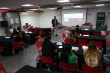 Ofrecen herramientas narrativas dentro del Encuentro Internacional de Periodistas 2025