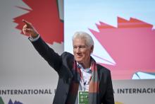 Conquista Richard Gere la Feria Internacional del Libro de Guadalajara 