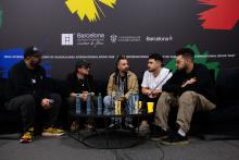 La Sra. Tomasa llega a la FIL para mover al público con sus ritmos latinos