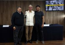 “En mi cama mando yo”: exposición fotográfica rescata la memoria de las primeras marchas de la comunidad LGBTIQ+ 
