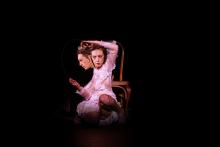 Luz Arcas presenta “Morphine”, un rito de tránsito a través de la danza
