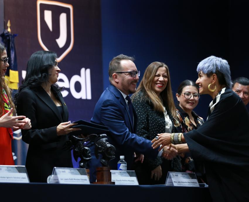 Reconocen la excelencia informativa en la entrega del Premio Jalisco de Periodismo 2025