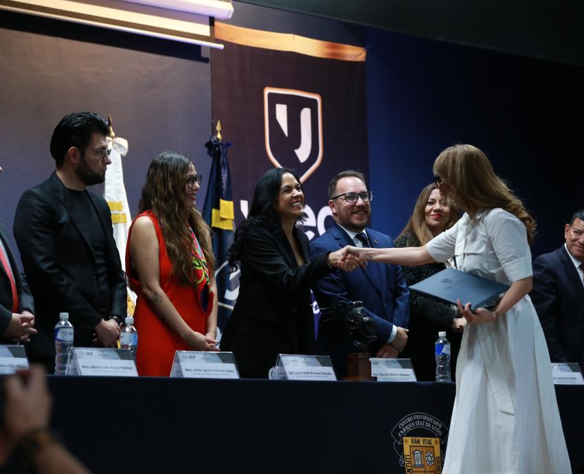 Reconocen la excelencia informativa en la entrega del Premio Jalisco de Periodismo 2025