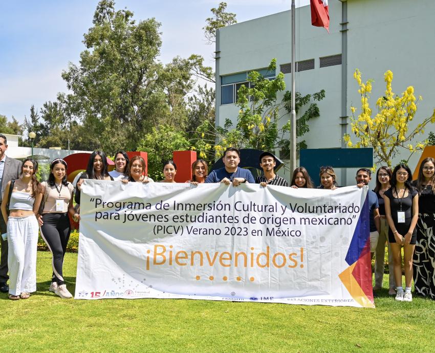 Universitarios mexicoamericanos realizan inmersión cultural en Guadalajara