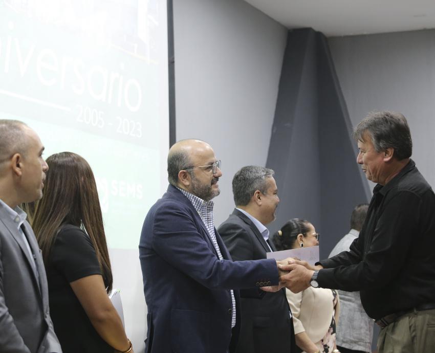 Celebra Preparatoria Tonalá Norte su aniversario 18 con renovación de espacios