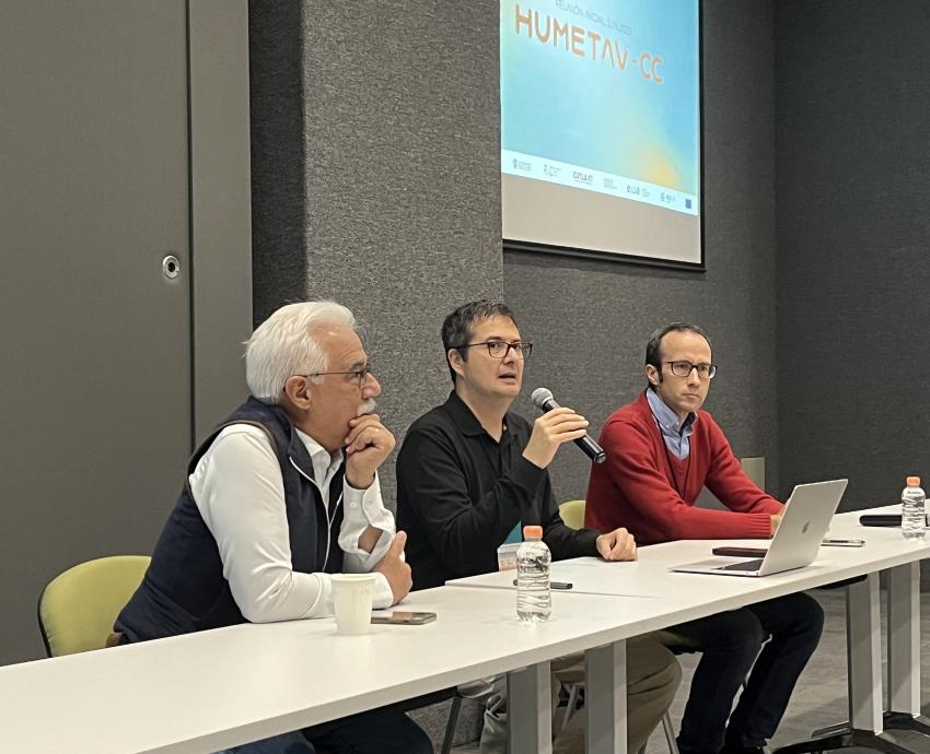 UdeG y Tec de Monterrey rompen barreras con curso-taller de ciencia ciudadana
