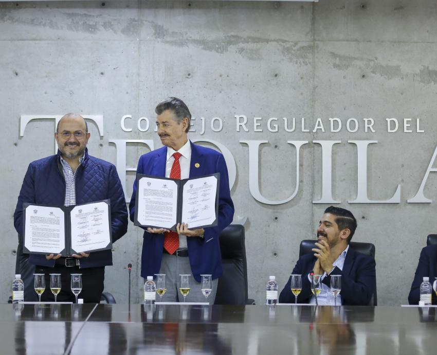UdeG y Consejo Regulador del Tequila ratifican convenio de colaboración