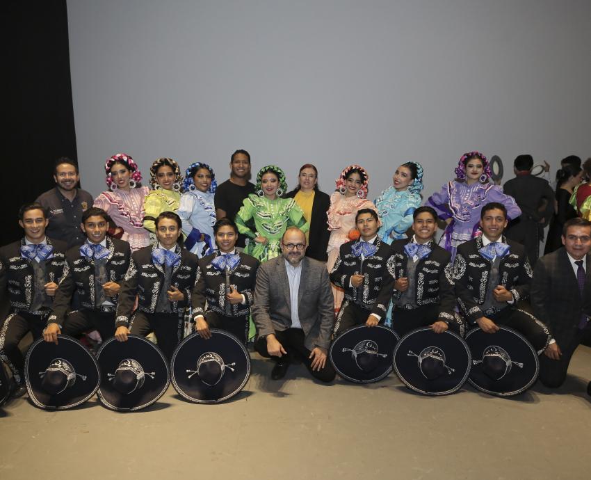 Rector General abandera a delegación de UdeG en el primer Encuentro Cultural ANUIES