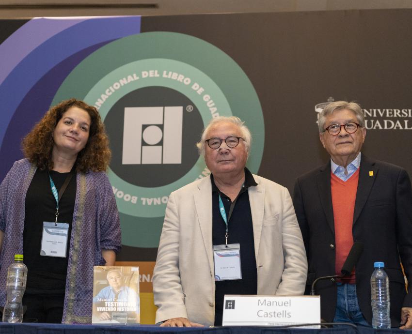 Presentan cátedra y libro de memorias de Manuel Castells