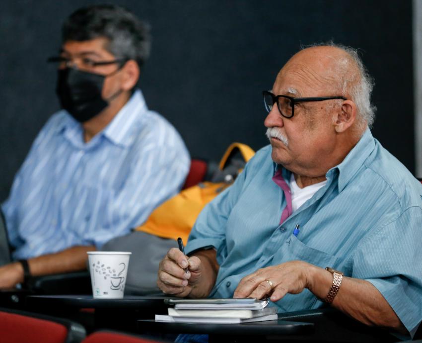 Expertos proponen decolonizar la idea de niñez en América Latina para erradicar violencias