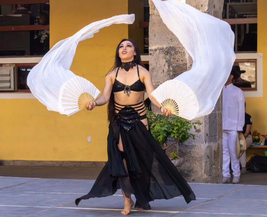 Con escenario abierto, CUAAD celebra Día Internacional de la Danza