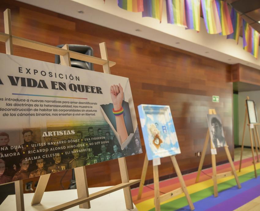 Los colores de la Diversidad llegan al lobby de Rectoría General con exposición “La vida en queer”