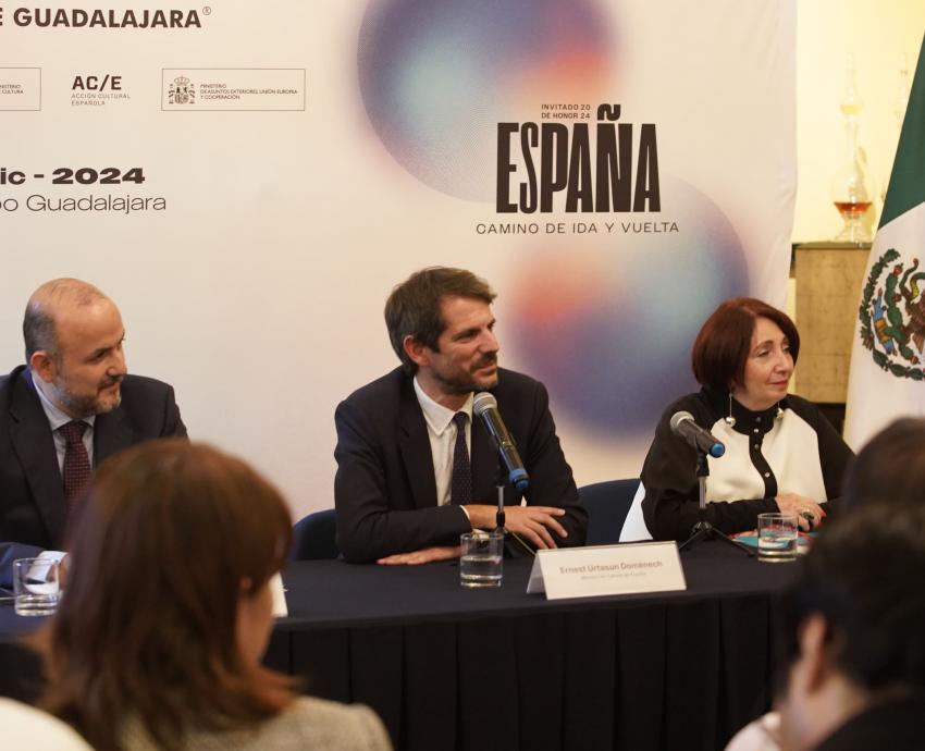 Presentan programa de FIL 2024 en Embajada de España