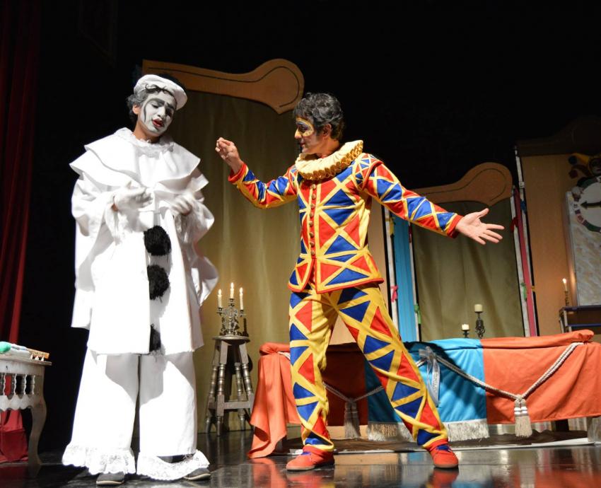 Promueve CUSur el teatro con impacto social en la región