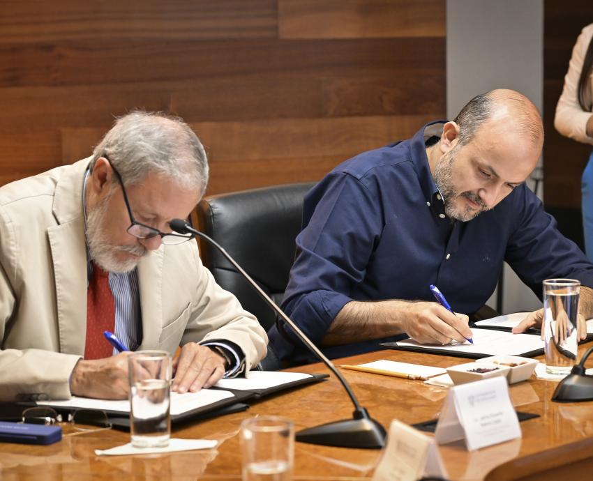 Firma UdeG convenio de donación de cuerpos para investigación médica y docencia