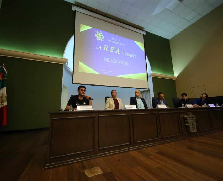 Estudiantes de Astronomía de México llegan al CUCEI a compartir experiencias