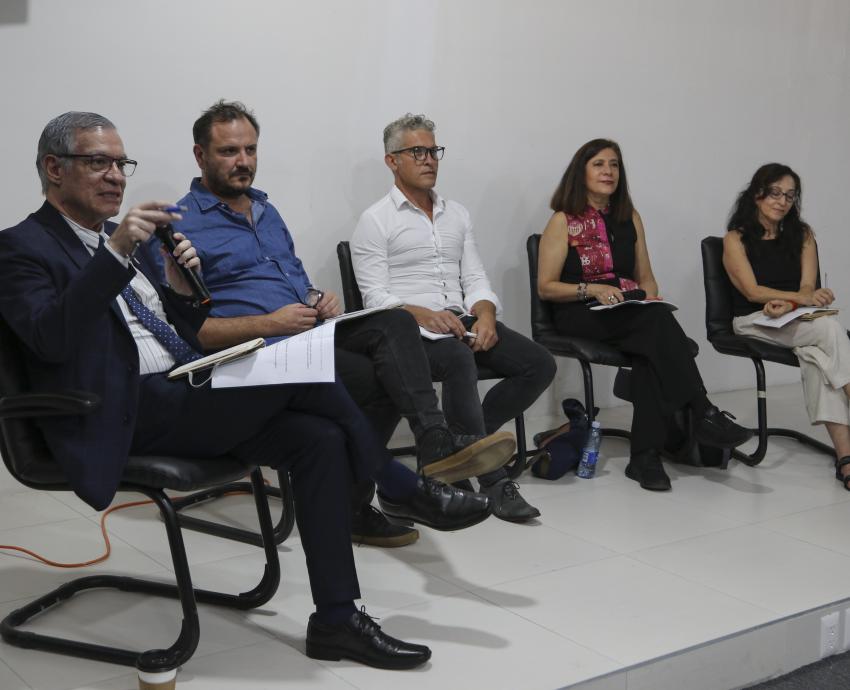 Migración contemporánea es forzada y responde a intereses económicos, afirman especialistas