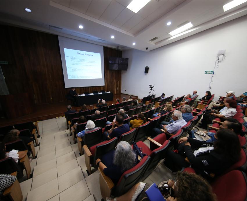 Inician los cursos para adultos mayores en CUGuadalajara