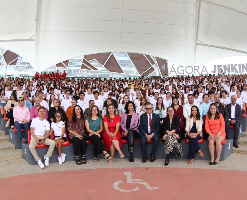 UdeG da la bienvenida a 528 alumnos de intercambio académico
