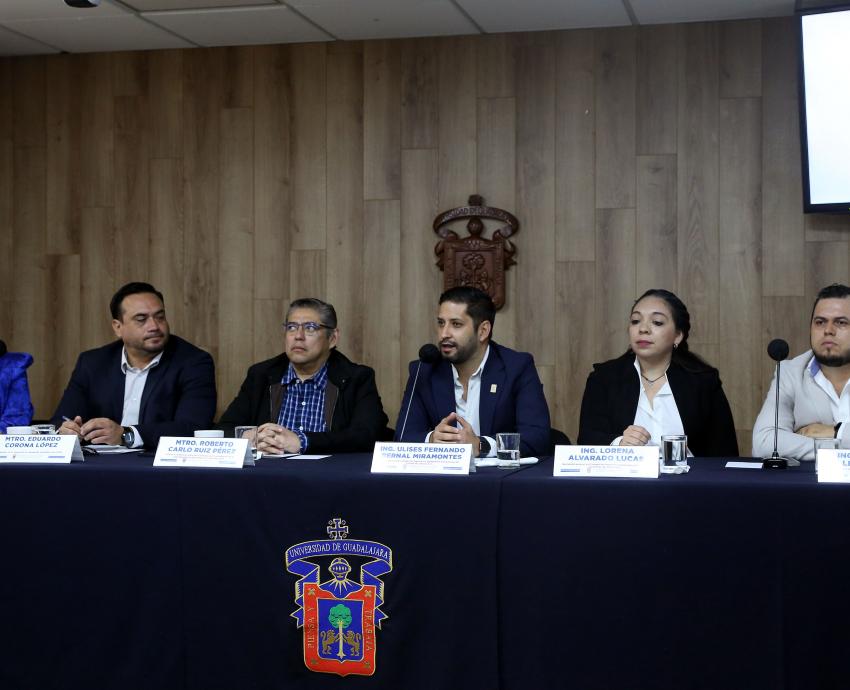 Urgen a estudiantes y egresados topógrafos a titularse ante la carencia de estos especialistas