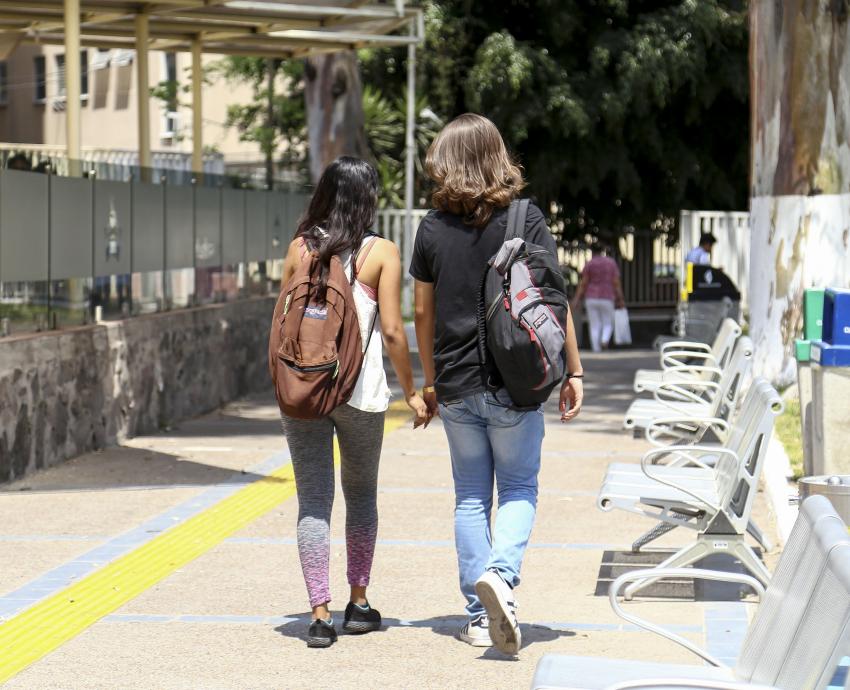 Educación sexual desde la infancia para evitar infecciones y embarazos no planificados