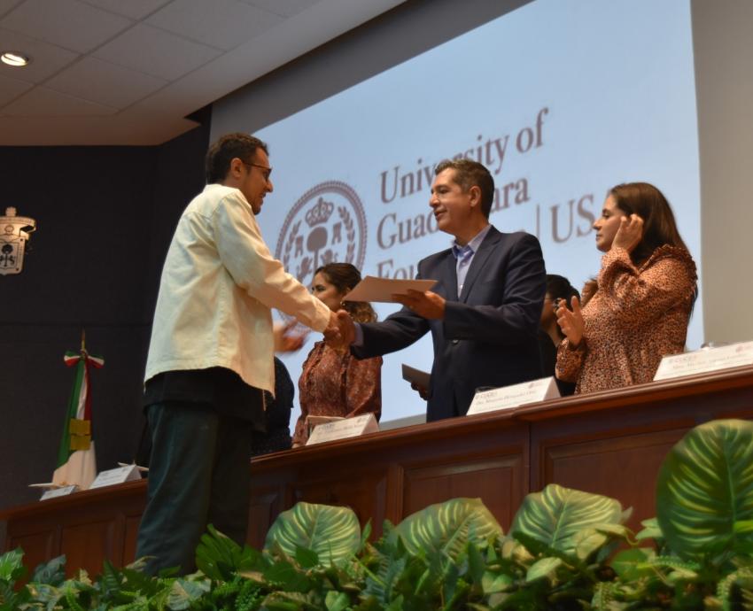 Filántropa Gladys Grodman recibe homenaje póstumo por sus contribuciones a la educación