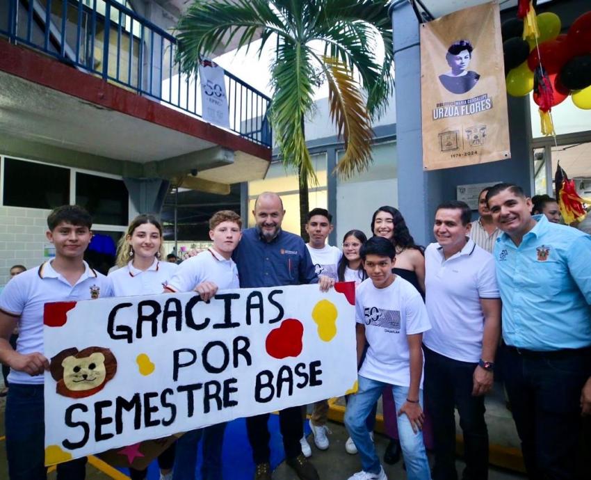 Festejan 50 años de la Preparatoria Regional de Cihuatlán