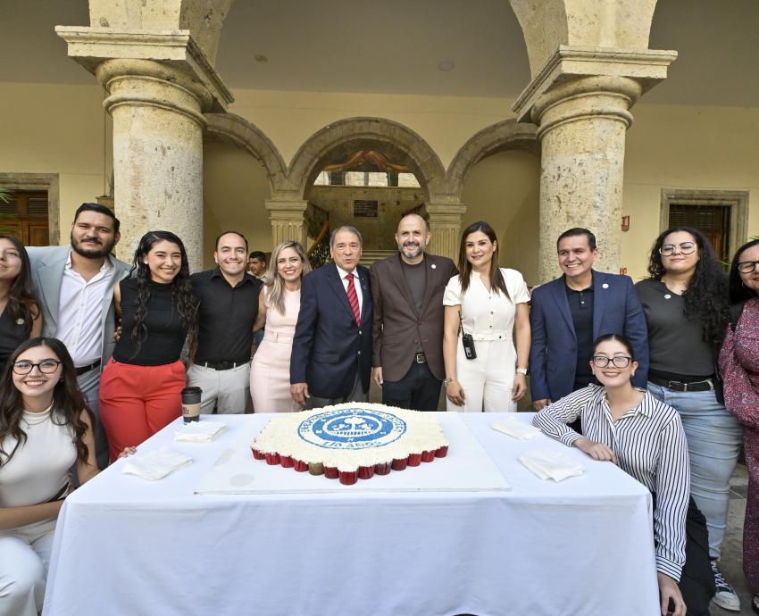 Festejan 110 años de la Preparatoria de Jalisco