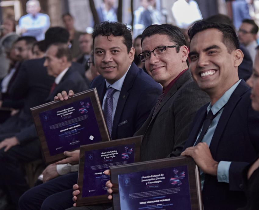 Ganan científicos de UdeG Premio Estatal de Innovación, Ciencia y Tecnología 2024