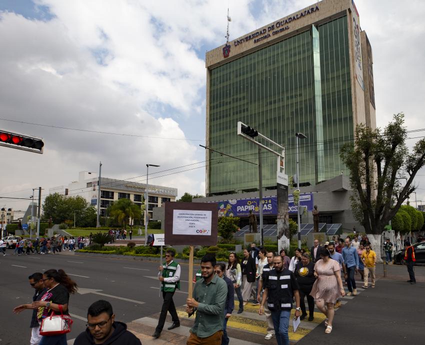 Evacúa UdeG a 238 mil personas durante Macrosimulacro Nacional 2024