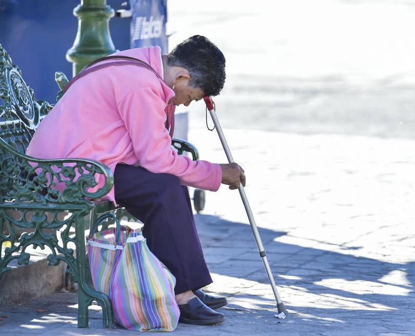 Incrementa número de personas afectadas por demencia; Alzheimer, el padecimiento más común