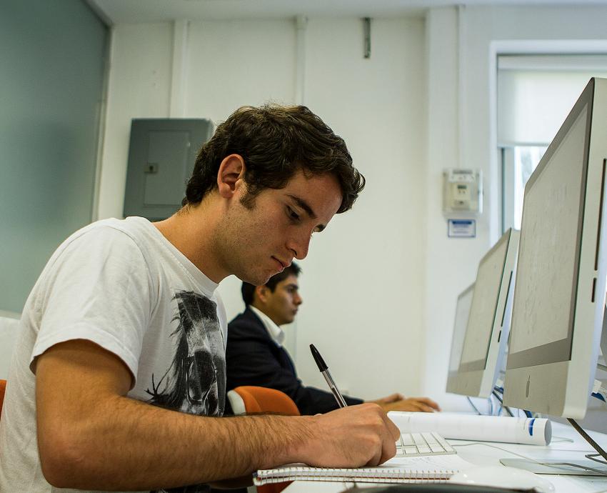 Últimos días de registro para estudiar una licenciatura o posgrado en línea en UdeG