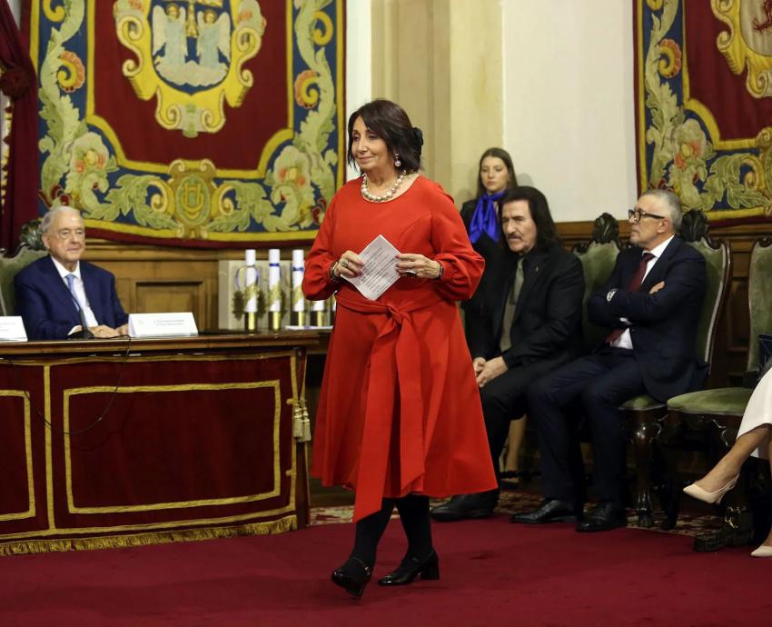 La FIL Guadalajara recibe el Premio Iberoamericano Asicom-Universidad de Oviedo