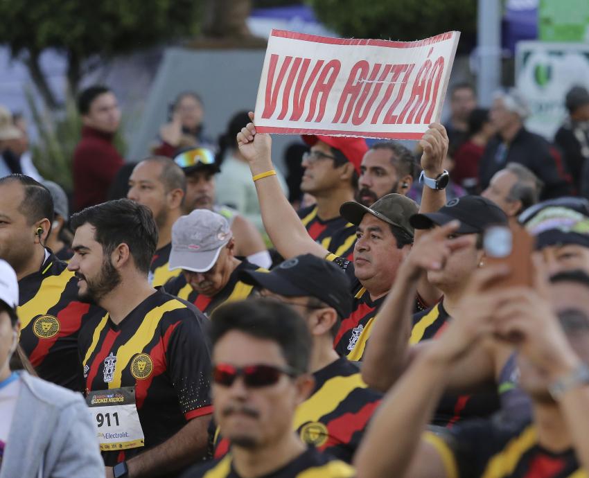Carrera Leones Negros rompe récord de asistentes en su octava edición