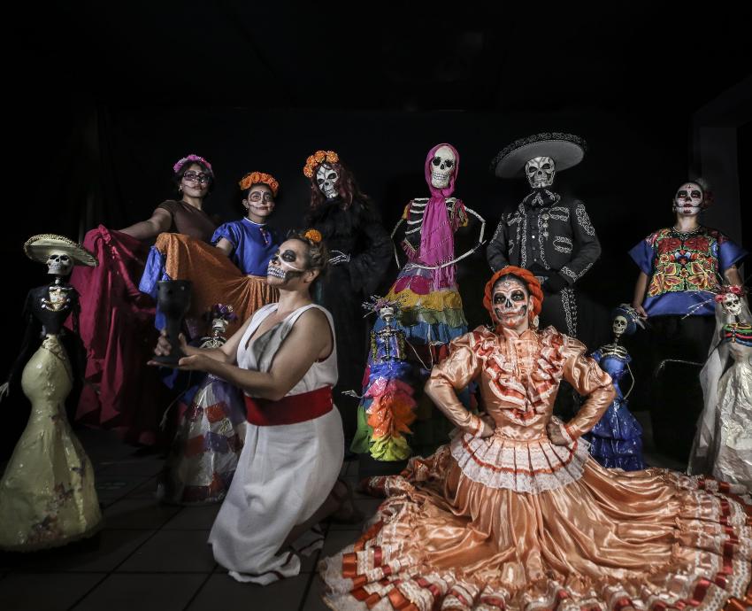 Desfile conmemorativo y exposiciones artísticas, prepara CUAAD para el Día de Muertos 