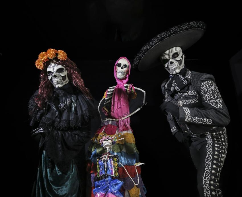 Desfile conmemorativo y exposiciones artísticas, prepara CUAAD para el Día de Muertos 