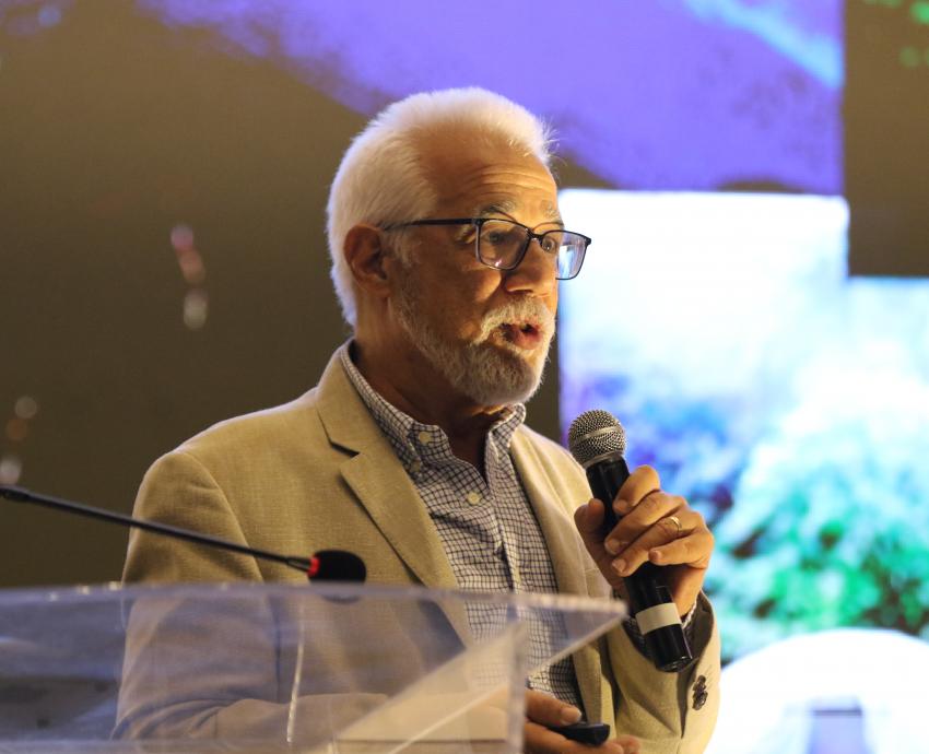 Participa Maestro Emérito de la UdeG en el 12vo Congreso Internacional de Acuarios