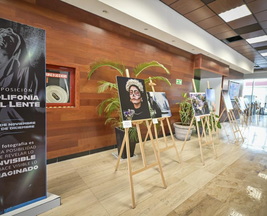 Presentan alumnos de la Prepa 14 exposición fotográfica “Polifonía del lente” 