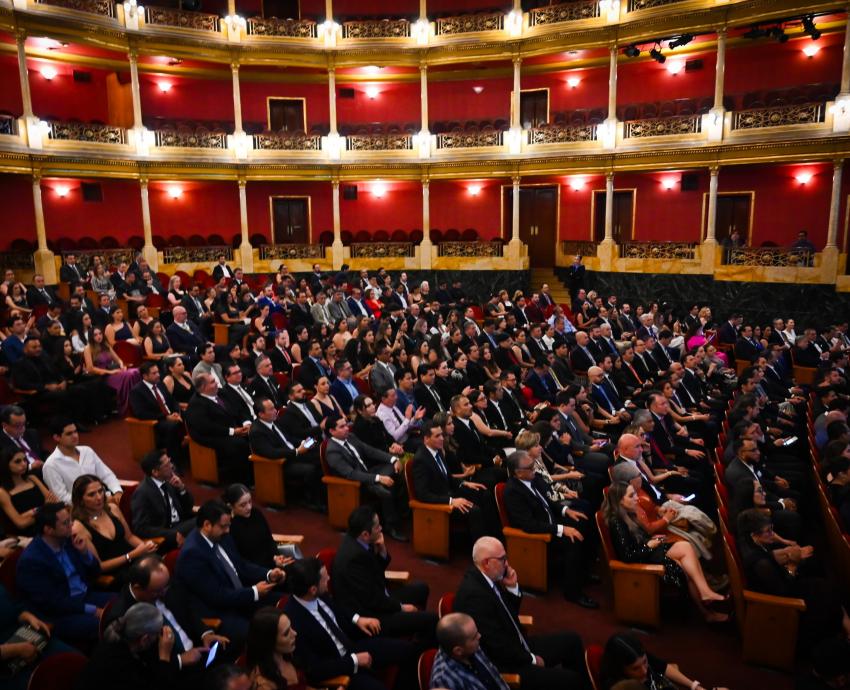 CUCEA recibe Galardón Jalisco a la Exportación 2024